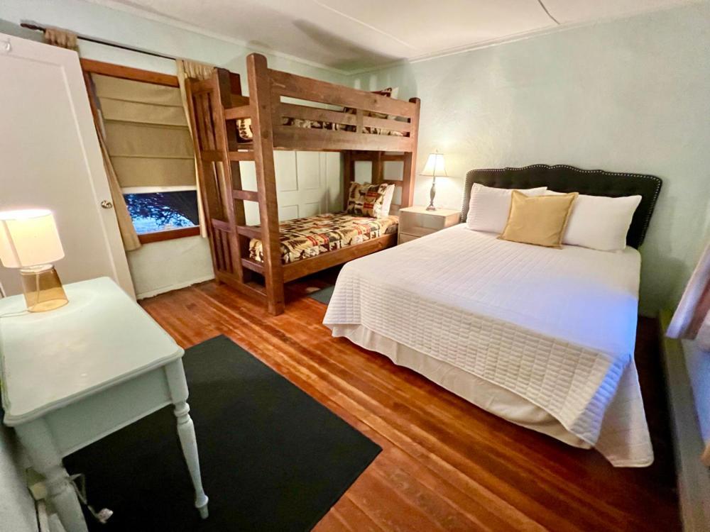 Mile High Ranch Hotel Bisbee Buitenkant foto